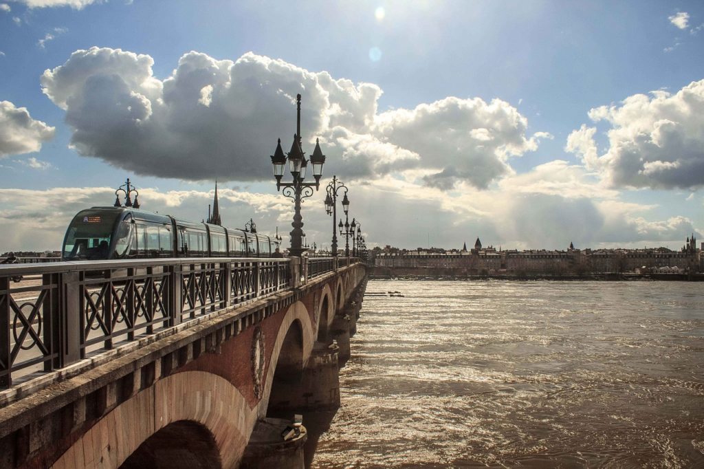 VINUM bordeaux-bridge