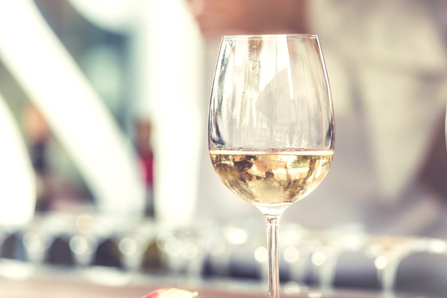 VINUM white-wine-glass