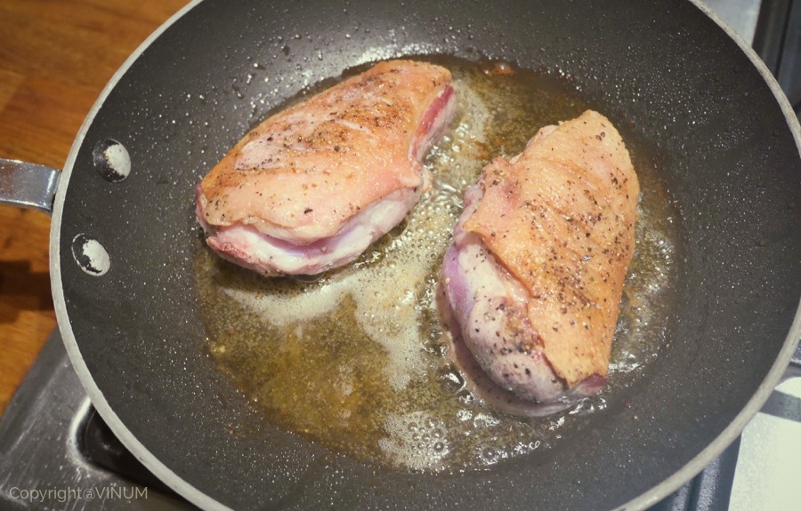 VINUM-Duck-on-a-pan